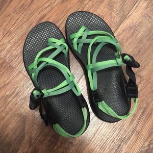 Size 7 Chacos